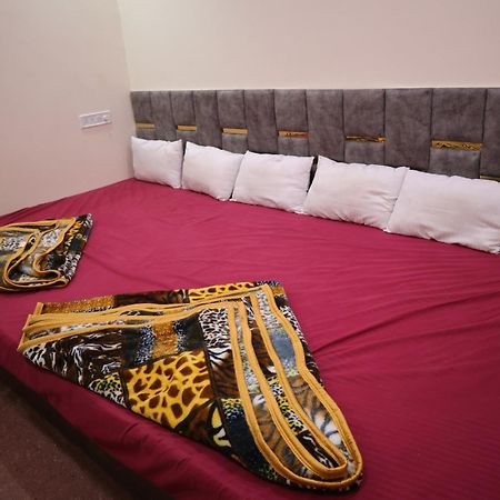 Hotel Shree Kalbhairav Kripa อุจเจน ภายนอก รูปภาพ